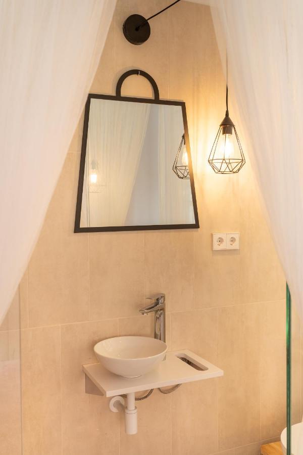 Sitges Beach Hostal Εξωτερικό φωτογραφία